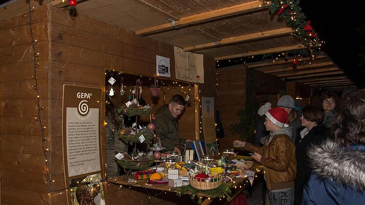 Der Weihnachtsmarkt der Realschule Ebermannstadt Foto:  Realschule
