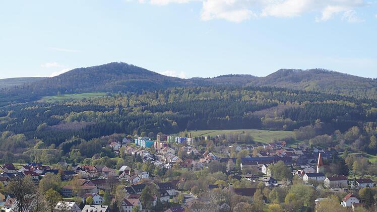 Wildflecken gibt auch zukünftig Beratungsgutscheine an potenzielle  Bauwillige aus, die sich für ein Anwesen im Innerort interessieren. Foto:  Marion Eckert