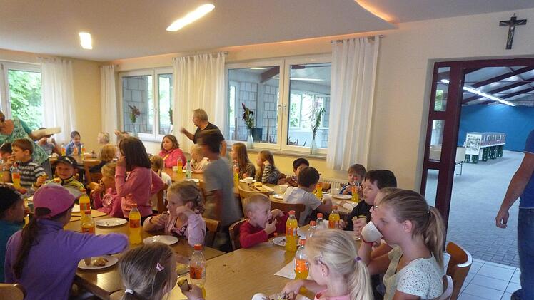 Eindrücke vom Ferienprogramm der Nüdlinger Kleintierzüchter.   Foto: Vanessa Gessner