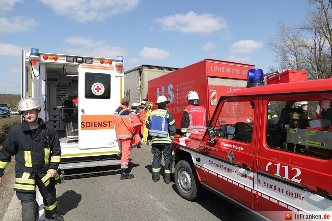 Lkw-Auffahrunfall auf A3 bei Höchstadt: Ein Schwerverletzter