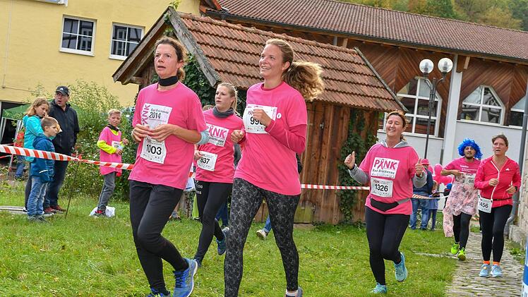 Pinklauf 2019 in Bad Brückenau Foto: Ronald Rinklef