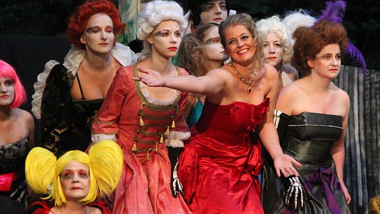 Weibliche Verlockungen.