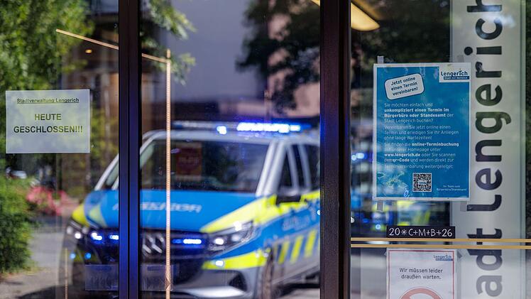 Gro&szlig;einsatz am Rathaus Lengerich