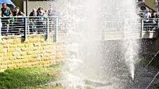 Sommerliche Erfrischung des THW an der Lauter