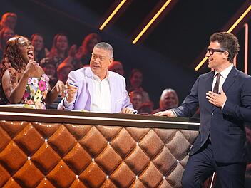 Joachim Llambi war bei "Let's Dance" (RTL) in bester Frotzellaune. Er lästerte ünber Moderator Daniel Hartwich und Pop-Titan Dieter Bohlen.