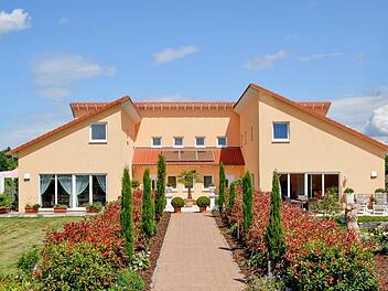 Das prämierte Mehrgenerationenhaus von Albert-Haus steht in Wiesbaden-Erbenheim. Foto: Albert-Haus