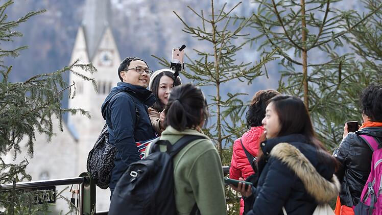 Hallstatt im Salzkammergut gilt bei Touristen aus aller Welt als Must-See.