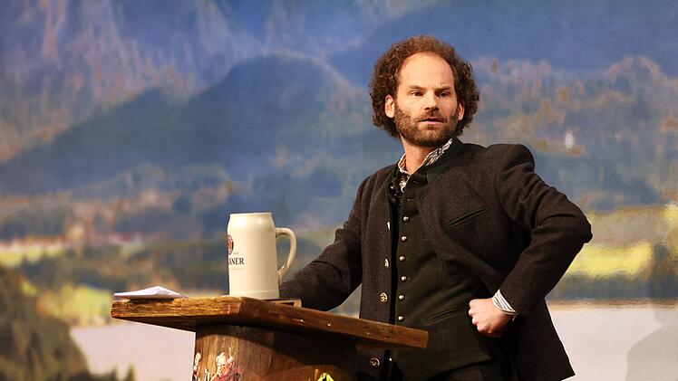 Maxi Schafroth war von 2019 bis 2025 Fastenprediger auf dem Nockherberg.