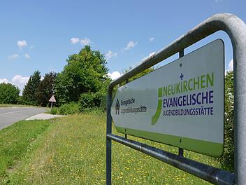 Wohin geht der Weg?  Im  Herbst  fällt die Entscheidung, ob die Neukirchener Jugendbildungsstätte  künftig als Einrichtung der evangelischen Landeskirche geführt wird.