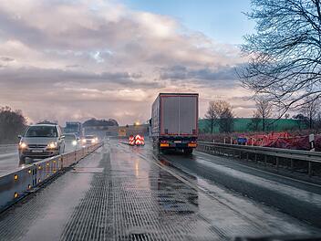 Die A73 wird ab Mittwochabend zwischen Nürnberg und Feucht teils gesperrt. Die A73 wird ab Mittwochabend zwischen Nürnberg und Feucht teils gesperrt.