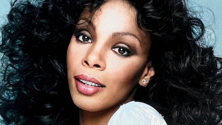 Donna Summer avancierte mit Hits wie "I Feel Love" zur Disco-Queen.