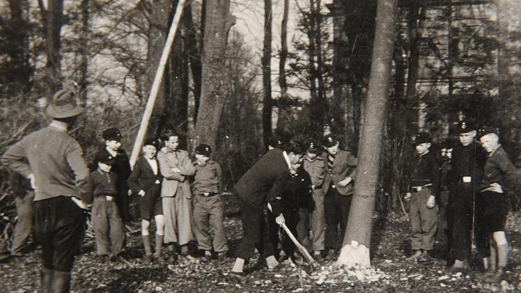 Beim Holzfällen in OberauAlbum von Günter Wieske