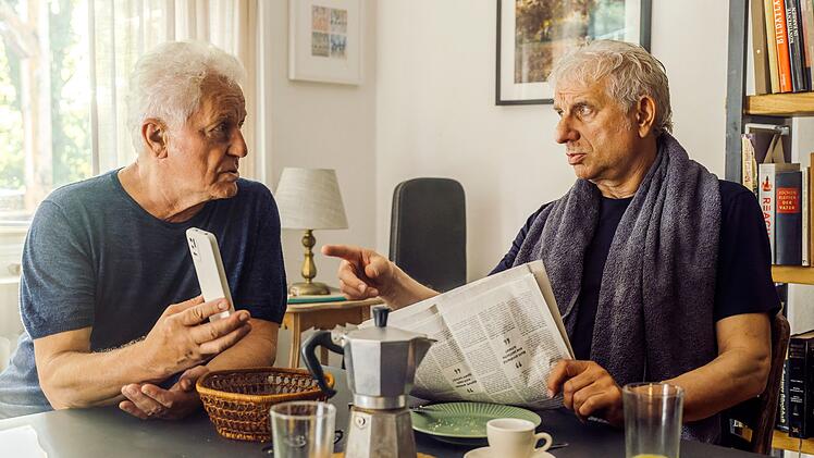 Im "Tatort: Unverg&auml;nglich (2)" ermittelten Ivo Batic (Miroslav Nemec, links) und Franz Leitmayr (Udo Wachtveitl) am Ostermontag privat.