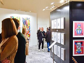 Neue Ausstellung der Künstlerbrüder Guido & Johannes Häfner in Bad Staffelstein: Die Menschen sind unter uns