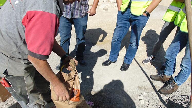 Sieht aus wie Dünger, ist aber Sprengstoff. Foto: Petra Malbrich