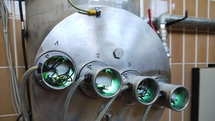 Mit UV-Licht wird das gefilterte Wasser zusätzlich desinfiziert.
