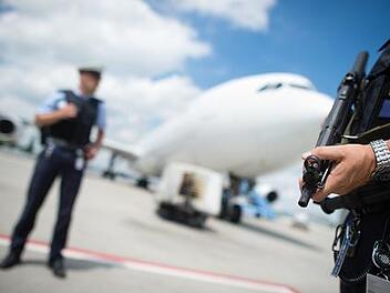 Bundespolizei am Münchner Flughafen
