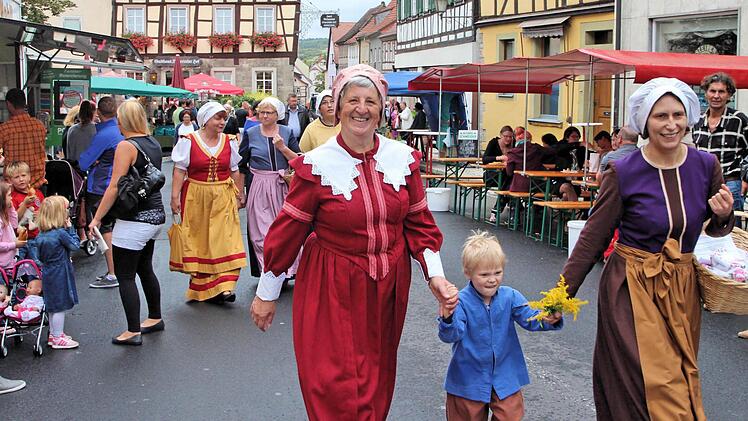 Festumzug der Heimatspiel-Teilnehmer. Foto: Dieter Britz