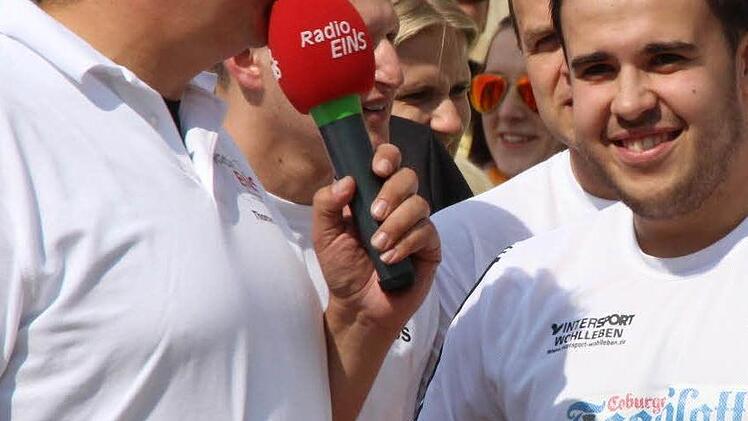 Kleine Frotzeleien vor dem Start: Thomas Apfel und Dietrich Mai vom Tageblatt-Team "Newsrunner".