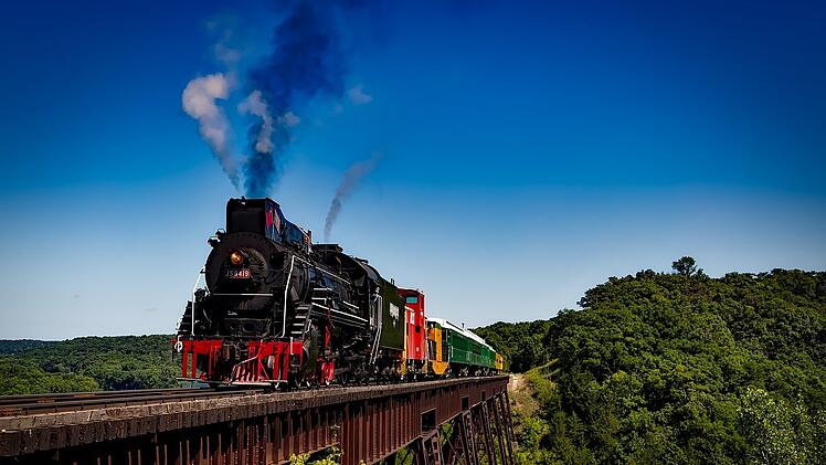 Bei Colt Express ist das Spielbrett ein dreidimensionaler Zug.