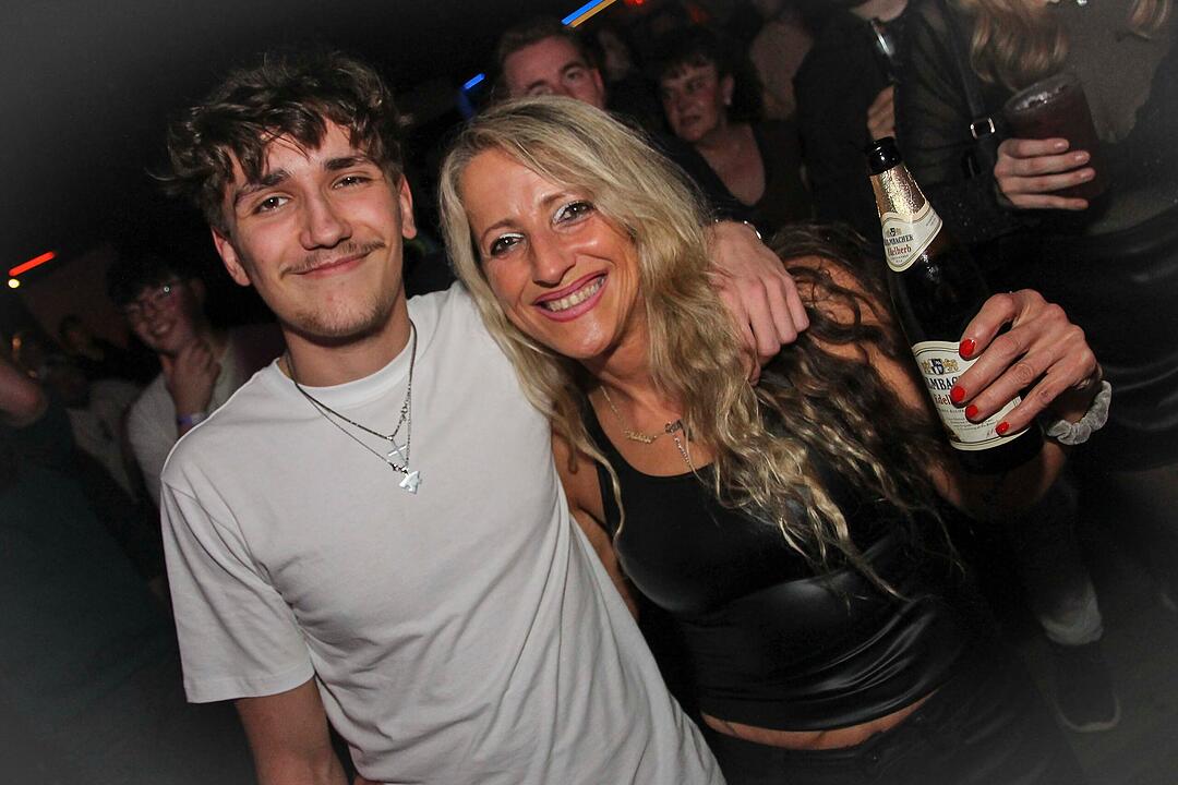 RADSPITZ live im Schwingen Nightlife