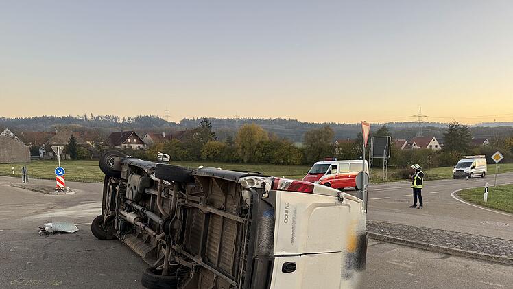 Unfall mit Transporter im Kreis Weißenburg-Gunzenhausen