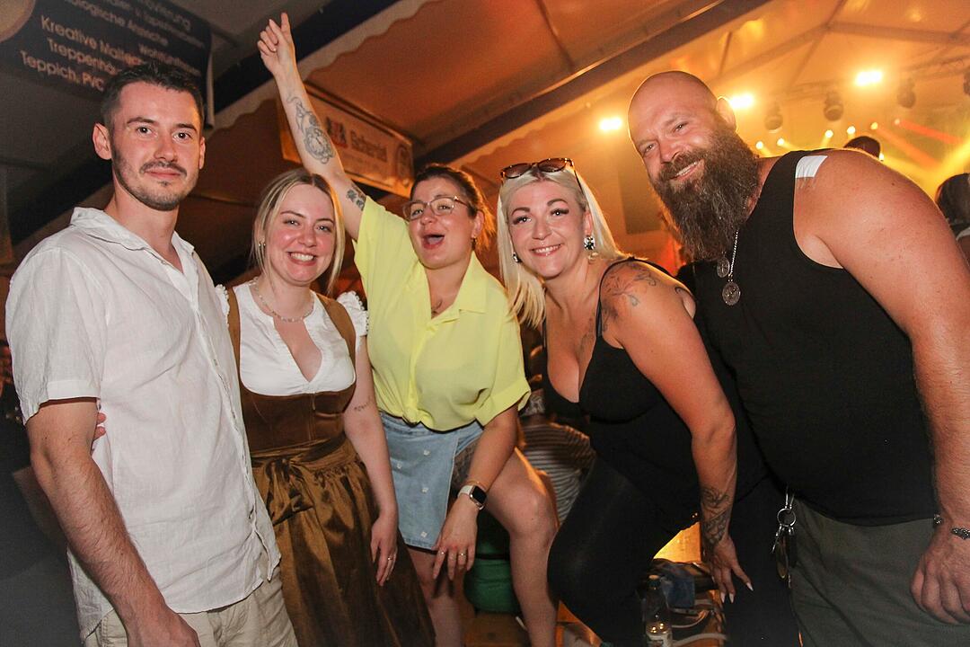 Super Stimmung beim Wiesenfest.
