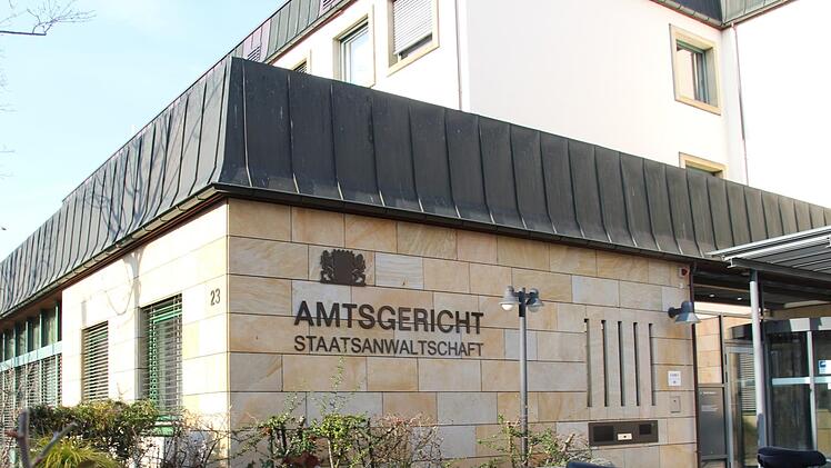 Vor dem Amtsgericht Erlangen musste sich ein Höchstadter Geschwisterpaar verantworten.  Foto: Christian Bauriedel (Archiv)