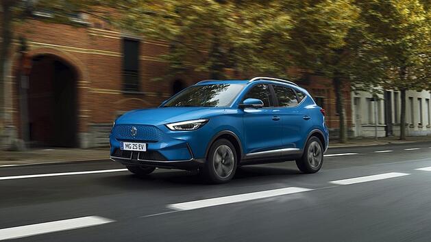 Der elektrische SUV MG ZS EV Luxury Standard Range bietet mit 177 PS, einer Reichweite von 320 km und umfassender Ausstattung eine attraktive Leasingoption.