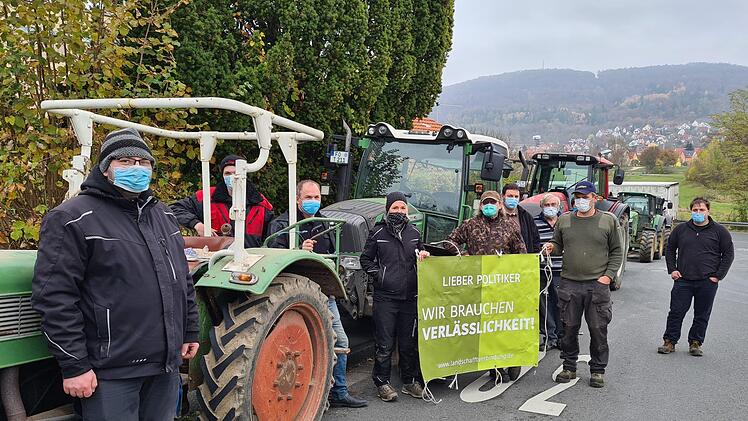 Bauern protestieren beim Aktionstag vor der Molkerei in Ebermannstadt. Foto: Carmen Schwind
