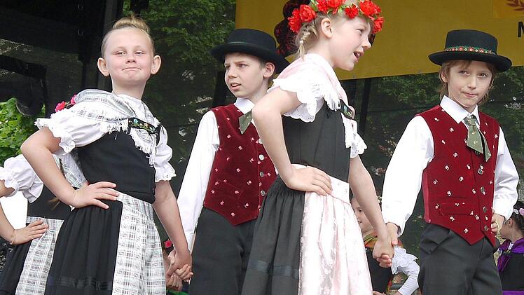 Impressoionen vom Auftakt des 26. internationalen Puppenfestivals in Neustadt. Foto: Berthold Köhler
