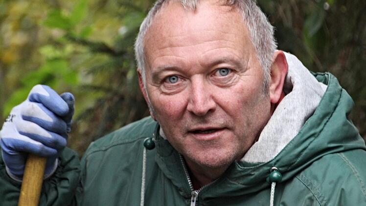 Werner Riegel, Stadtrat und Dritter Bürgermeister von Ebern: "Die Biber werden bei uns immer mehr. 2016 hatten wir acht Biberdämme, jetzt sind es doppelt so viele."Helmut Will