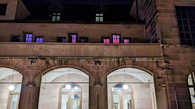 Burger-Kneipe in N&uuml;rnberger Attraktion er&ouml;ffnet - G&auml;ste sind angetan