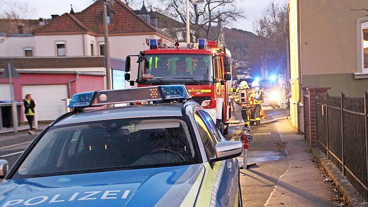 Ein Brand in einer Küche rief am Mittwoch Feuerwehr, Rettungsdienst und Polizei auf den Plan.