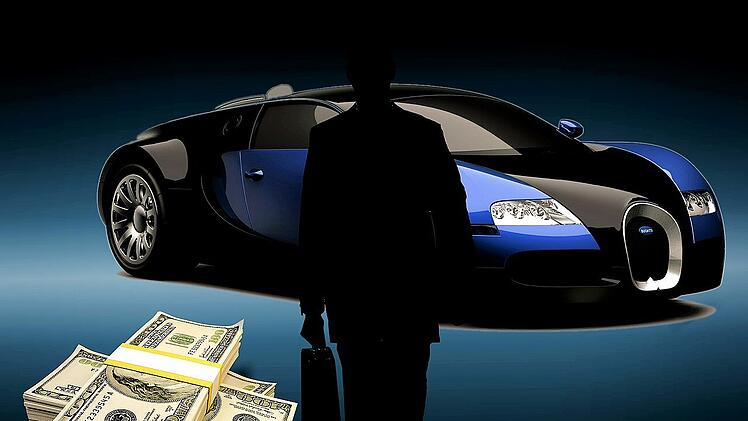 Autofahren ist teuer. Vor allem die Versicherung.