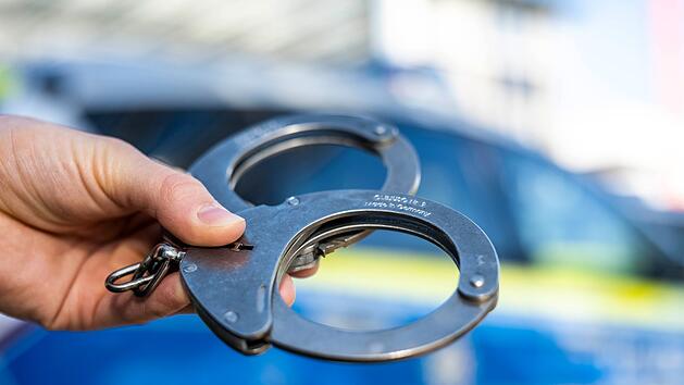 Festnahme nach zwei &Uuml;berf&auml;llen in W&uuml;rzburg - Zusammenhang wird gepr&uuml;ft