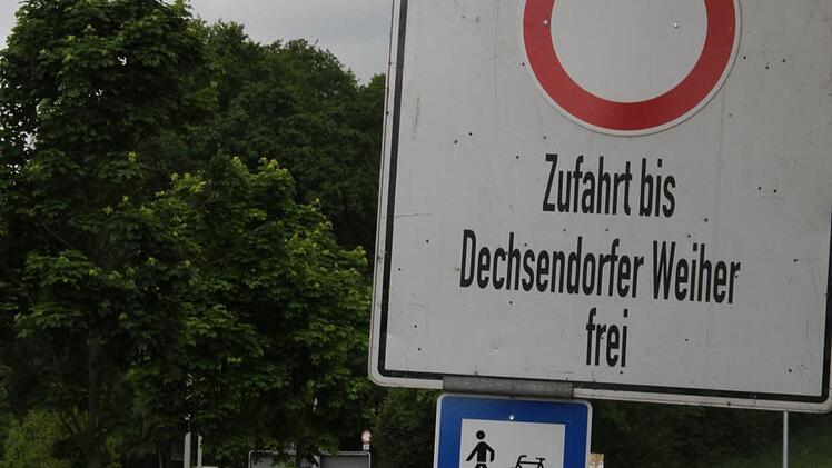 Diese Durchfahrtsregelung stimmt nicht ganz.