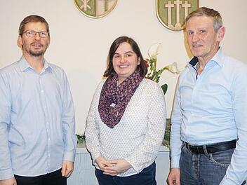 Die neue Führungsmannschaft der Gemeinde Sandberg: (von links) der neu gewählte Dritte Bürgermeister Michael Katzenberger, Bürgermeisterin Sonja Reubelt und der neuen stellvertretende Bürgermeister Claus Kleinhenz. Marion Eckert