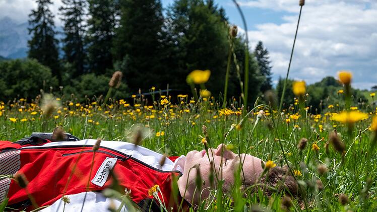 Elli (Klara Deutschmann) braucht des &ouml;fteren Ruhe vom stressigen Alltag als Rettungssanit&auml;terin.
