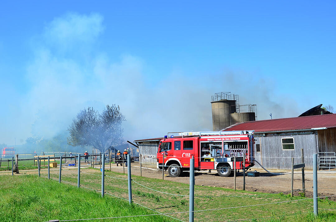 Feuer auf Aussiedlerhof