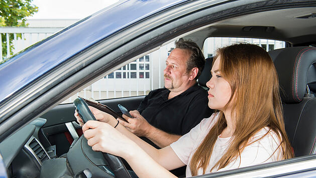 Auto, Fahren, Begleitendes Fahren, Führerschein