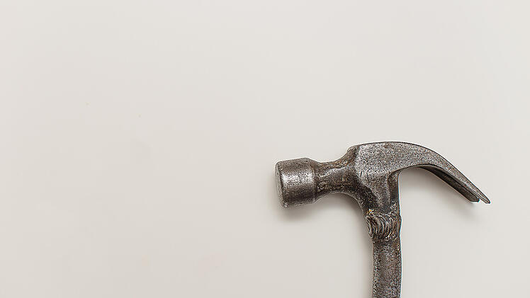 Die Polizei Dortmund ermittelt gegen drei Schüler die ihren Lehrer ermorden wollten. Symbolfoto: StockSnap / pixabay.de