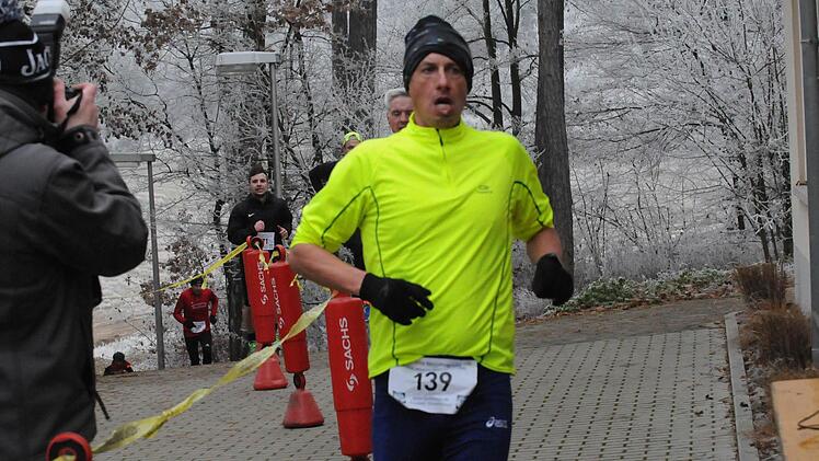 Impressionen vom Fuschter Silvesterlauf 2016. Foto: ssp