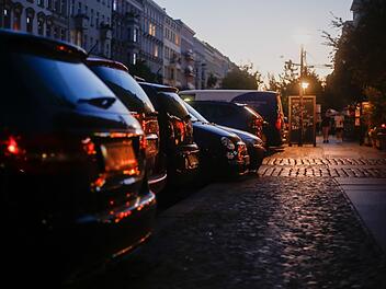Hirschaid: Geparktes Auto verunstaltet Hirschaid: Geparktes Auto verunstaltet