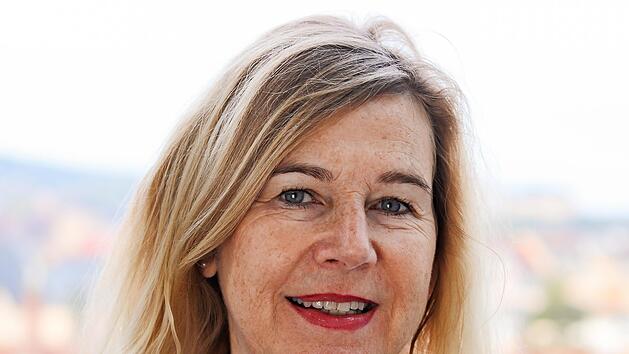 Die Pr&auml;sidentin des Oberlandesgerichts Bamberg, Karin Angerer, ist nun auch f&uuml;r den Bayerischen Verfassungsgerichtshof t&auml;tig.