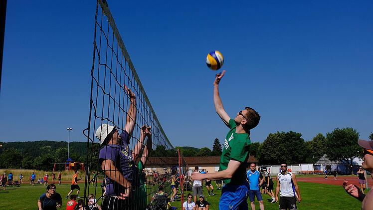 Volleyball-FreiluftturnierFoto: Gerd Schaar