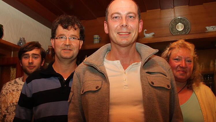 Das ist der Vorstand von "Pro Heimat Fränkischer Jura": (von links) Kassierer Martin Landfried, stellvertretender Vorsitzender Edwin Bergmann, Vorsitzender Hans-Peter Zahner und Schriftführerin Brigitte Döge. Foto: Alexander Harmtann