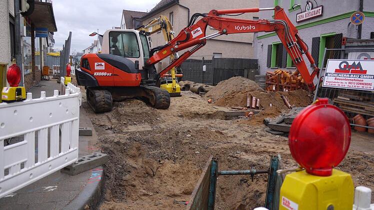 Kein Durchkommen mehr ist in der Jahnstraße. Sie soll nach dem Umbau Teil der Staatsstraße werden. Foto: Pauline Lindner