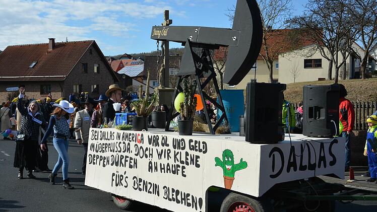 Faschingsumzug in Katzenbach und Lauter. Foto: Björn Hein