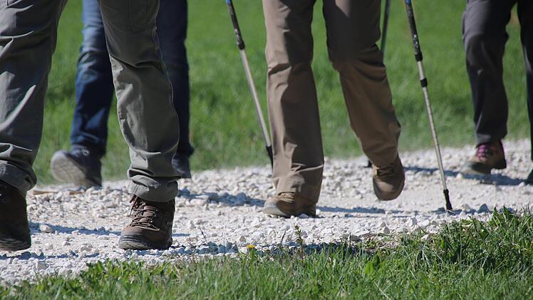 Ein festes Schuhwerk ist bei der Mittwochswanderung unabdingbar.Mirjam Stumpf